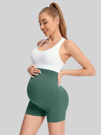 Pregnant women's pocket shorts,